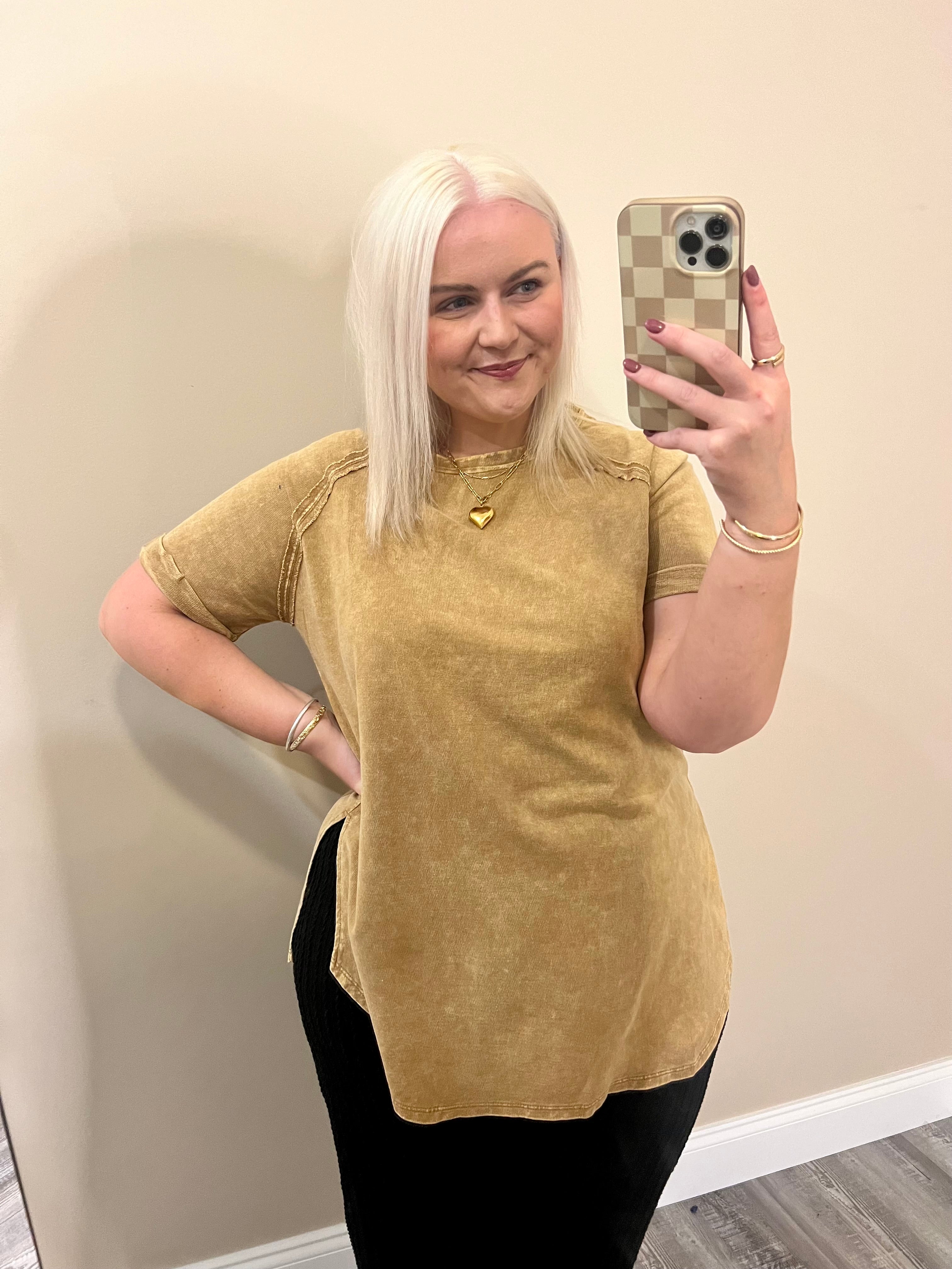 Acid Washed Top I Camel