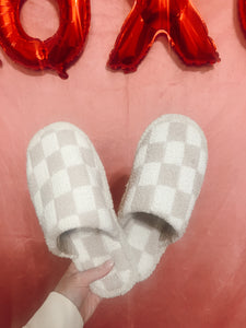 Mocha Checkered Slippers