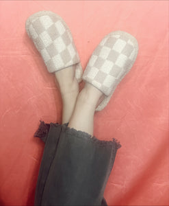 Mocha Checkered Slippers