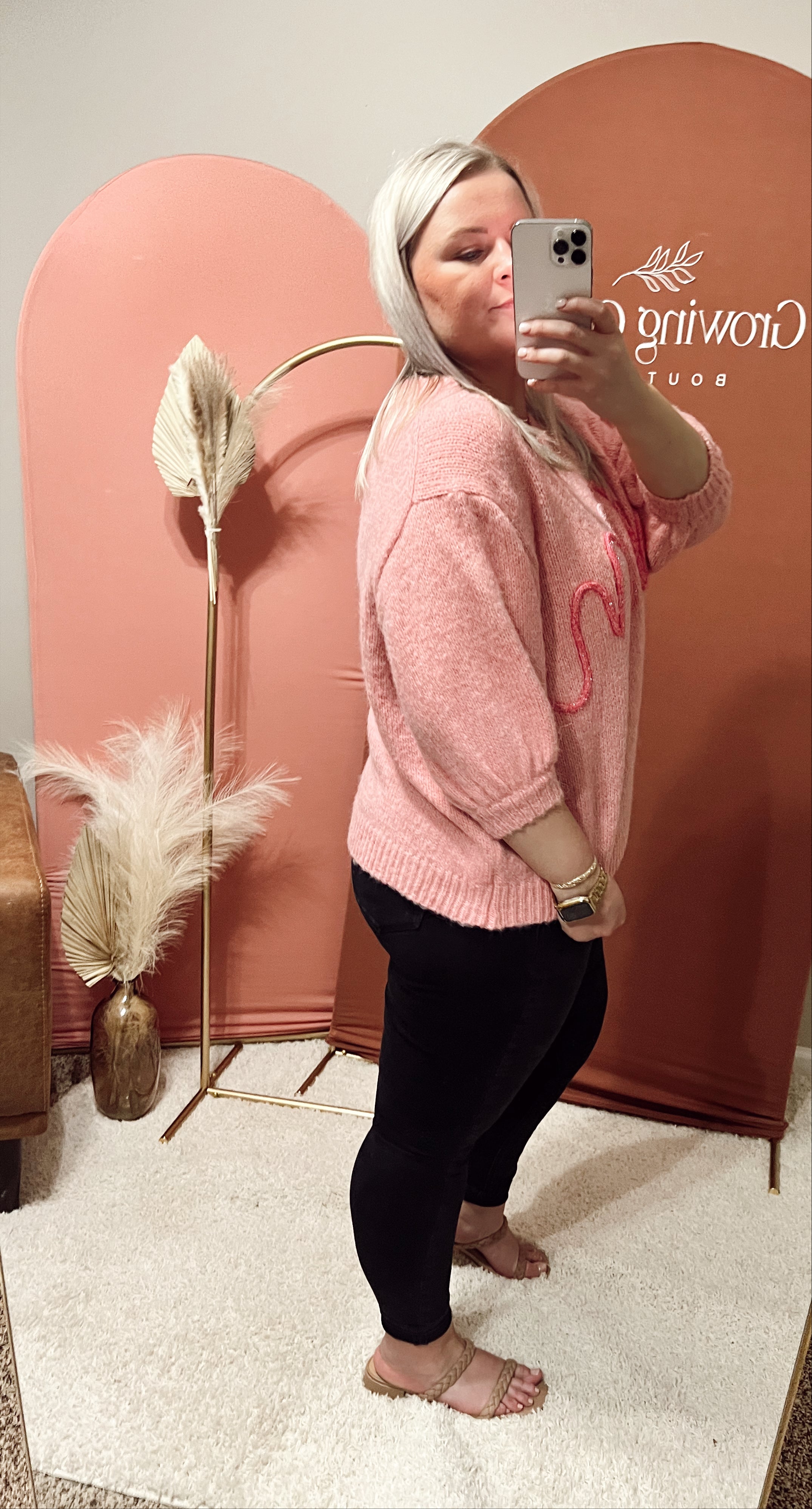 MOM puff sleeve top