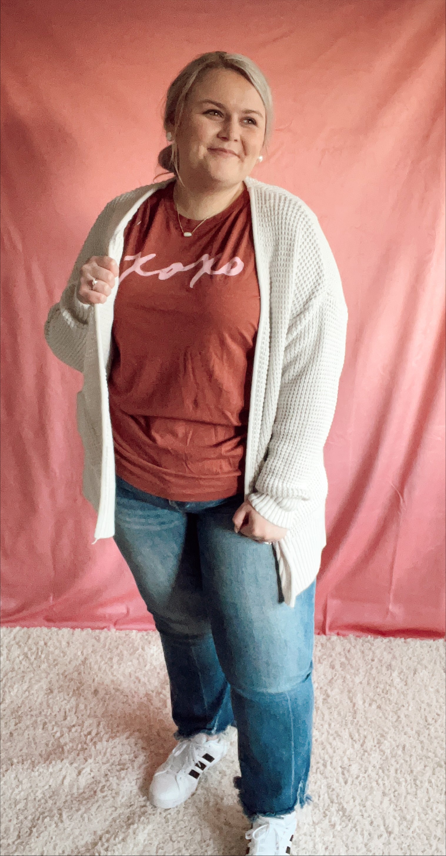 Truly yours, XOXO tee